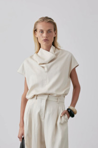 Gregory Nz: Gregory Ruffus Top - Parchment