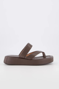 Bronwyn Joanie - Chocolate