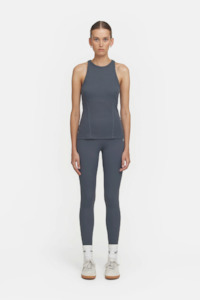 Viktoria & Woods Journey Tank - Iron