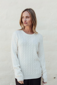 Perriam: Perriam Classic Cable Merino Jersey - Natural