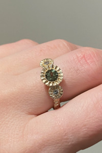 Alexandra Dodds Triple Teeth Gem Ring - 9ct Gold Green Sapphire