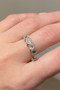 Alexandra Dodds Teeth Cluster Ring - Silver Green Sapphire