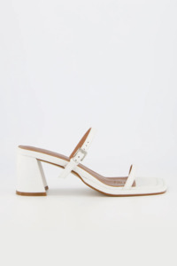 Designer Shoes Nz: Bronwyn Lucia - White Orchid