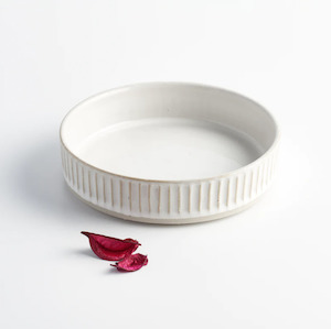 White Scalloped Ceramic Dog Food Bowl
