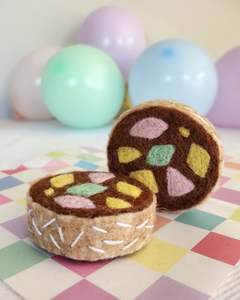 All: Lolly Cake Slice - Felt Food