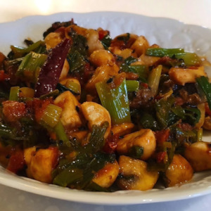 Products: MUSHROOM HARA PYAZ - Chawla’s Manukau