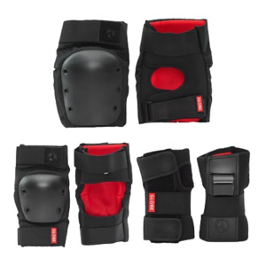 Protective Gear: Globe Goodstock Youth Pad Set - Matte Black