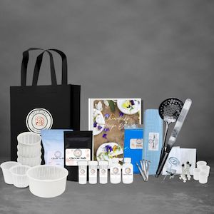 Products: Camembert & Brie Kit - Cheeselinks Australia