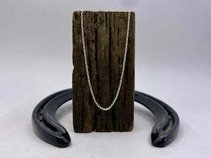 Chains: Fine Oval Belcher Chain | Gold