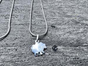 Kids Collection: Sheep Pendant and Chain Set