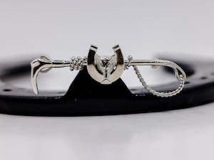 Hunt Whip Stockpin | Small | with Fox Head on Shoe