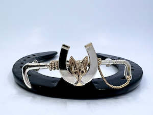 Hunt Whip Stockpin | Large | with Fox Head with Ruby Eyes on Shoe