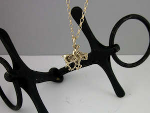 Polo Pendants: Polo Pony Pendant | 9ct Yellow Gold