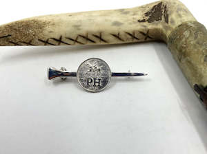 Pakuranga Hunt 150 Years: Pakuranga Hunt Horseshoe Nail Stockpin