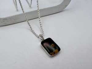 Pendants: Flower Tag Pendant | Preloved