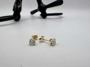 Earrings: Diamond Stud Earrings | .50ct