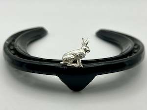 Sitting Hare Pin