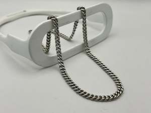 Preloved Items: Sterling Silver Curb Chain | Preloved
