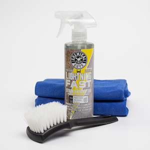 Specailty: White wall and Tyre Letter Cleaning