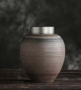 Urns: Elegant Ceramic Pet Cremation Urn