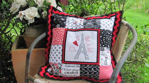 Cherry Pie Patchwork Craft Patterns: Ooh La La Parisan Cushion