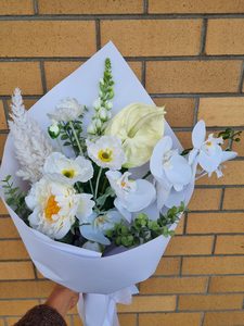 Products: Neutrals - Cherrywood Florist Tauranga