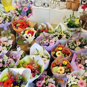 Cherrywood Florist Tauranga Fresh & Beautiful Flowers Delivered