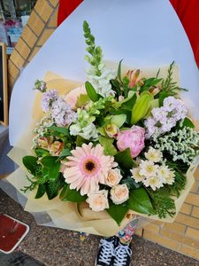 Pretty Pastels - Cherrywood Florist Tauranga