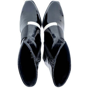 Boots: BELLE SCARPE ROLLO BLACK PATENT BONE