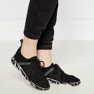 EMU AUSTRALIA LEURA SWIRL BLACK