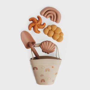 Sand Water: Beach Bucket Set Chasing Rainbows