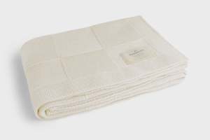 Gifts Kiwiana: Benmore Blanket Warm White