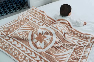 Products: Pele Chance Minky – Tan/white flower