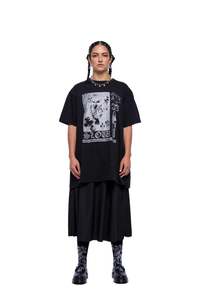 Womens T Shirts: Slow Form Tshirt - Black
