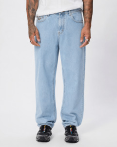 Mens: Emb 5 Pocket Standard Jean - Super Light