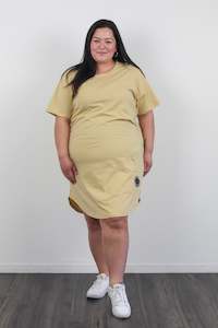 Bargins: *CLASSIC TEE DRESS SAND