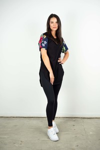 5 Weekend: MELODY SPRING TEE