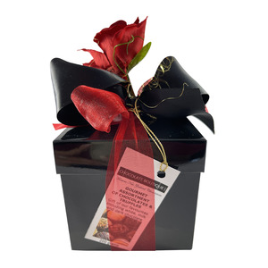 Price 50 100: 200gm Gift cube