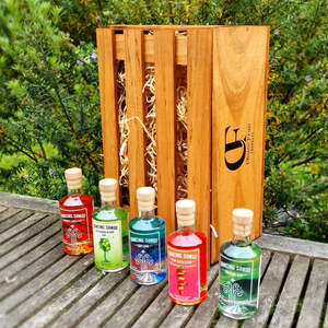 Gift Hampers Beverage: Gift Box - Dancing Sands Gin 200ml Mixed Case