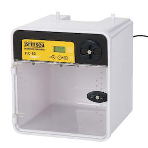 Parrot Incubation: Brinsea Portable TLC30 Advance ICU /  Brooder / Incubator