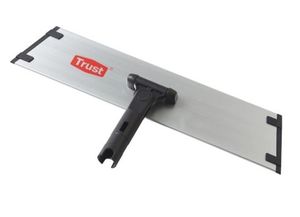 Hardware: Trust Naelc 44cm Quick Connect Frame
