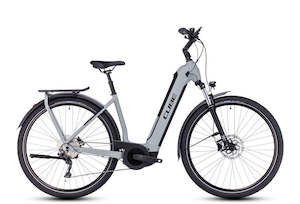 Cube: Cube Kathmandu Hybrid One 625 - Easy Entry