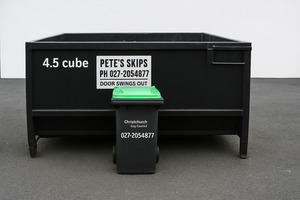Products: 4.5 Cube Rubbish Skip