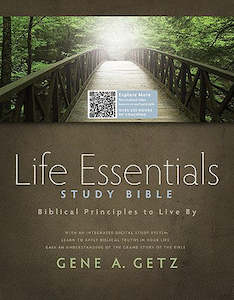 Hcsb: HCSB Life Essentials Study Bible Brown/Green LeatherTouch