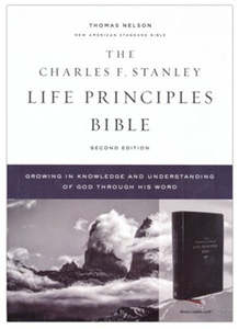 Study: NASB Charles F. Stanley Life Principles Bible, 2nd Edition, Black Leathersoft, 10 Point Comfort Print