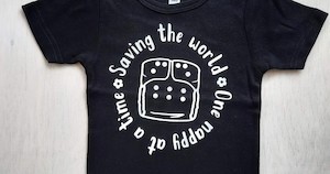 Cloth Nappy Tee - Saving The World (Outline)