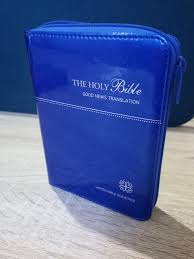 Gnb: GNB  Compact Bible Blue with Zip - Im/Lth