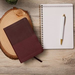 N Kjv: NKJV Value Thinline Bible Compact Burgundy Imitation Leather