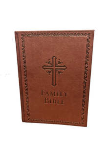 N Kjv: **NKJV Burgundy Holy Family Bible Leathersoft Embossed 9.5 pt. type