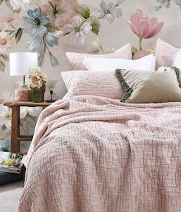 Livie Bedspread Set - Cameo